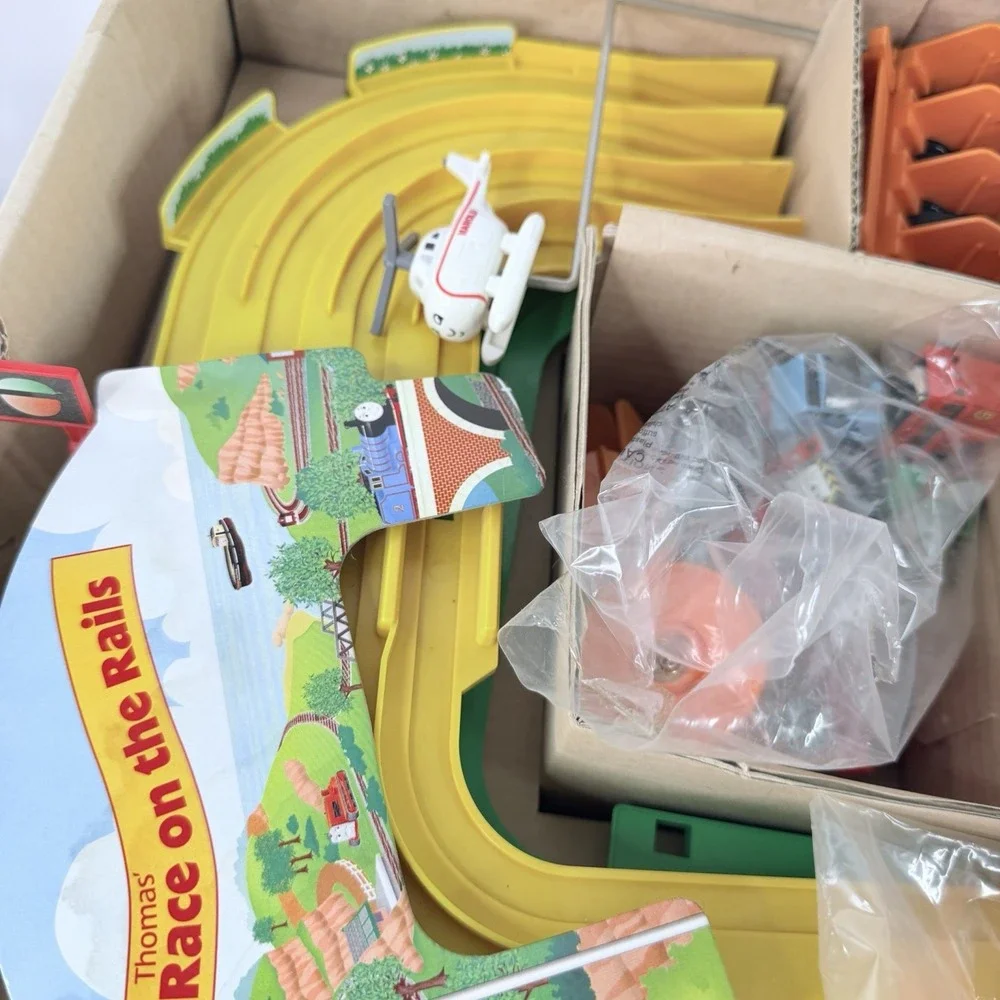 TOMY Thomas & Friends‎ Train Set Race On The Rails Tracks Complete In Box Tested